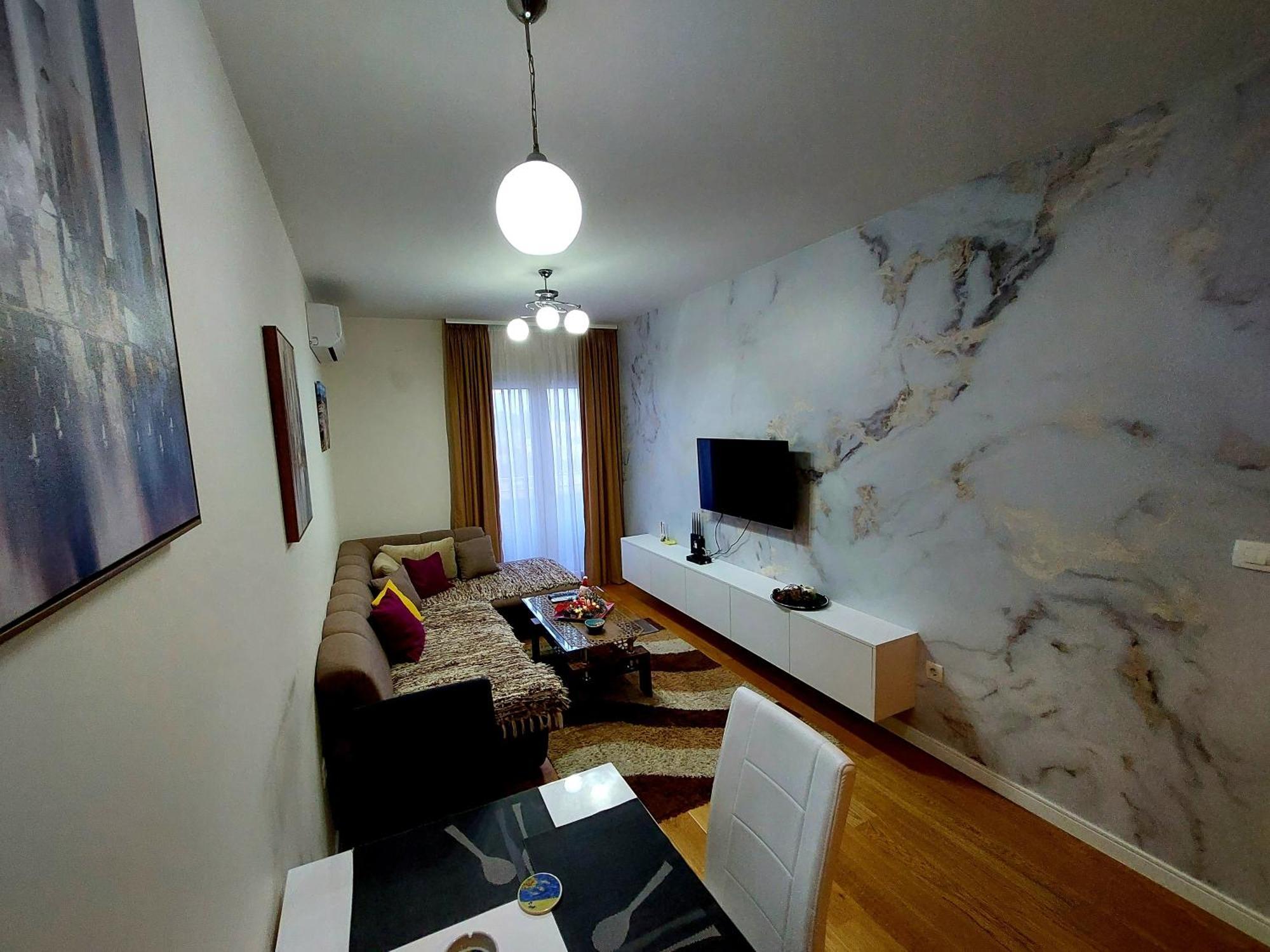 New York - Central Point Podgorica Bilik gambar